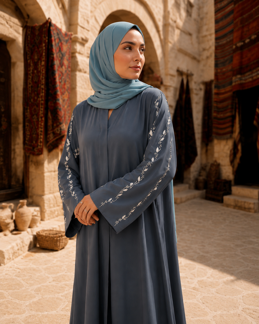 Nayla Abaya