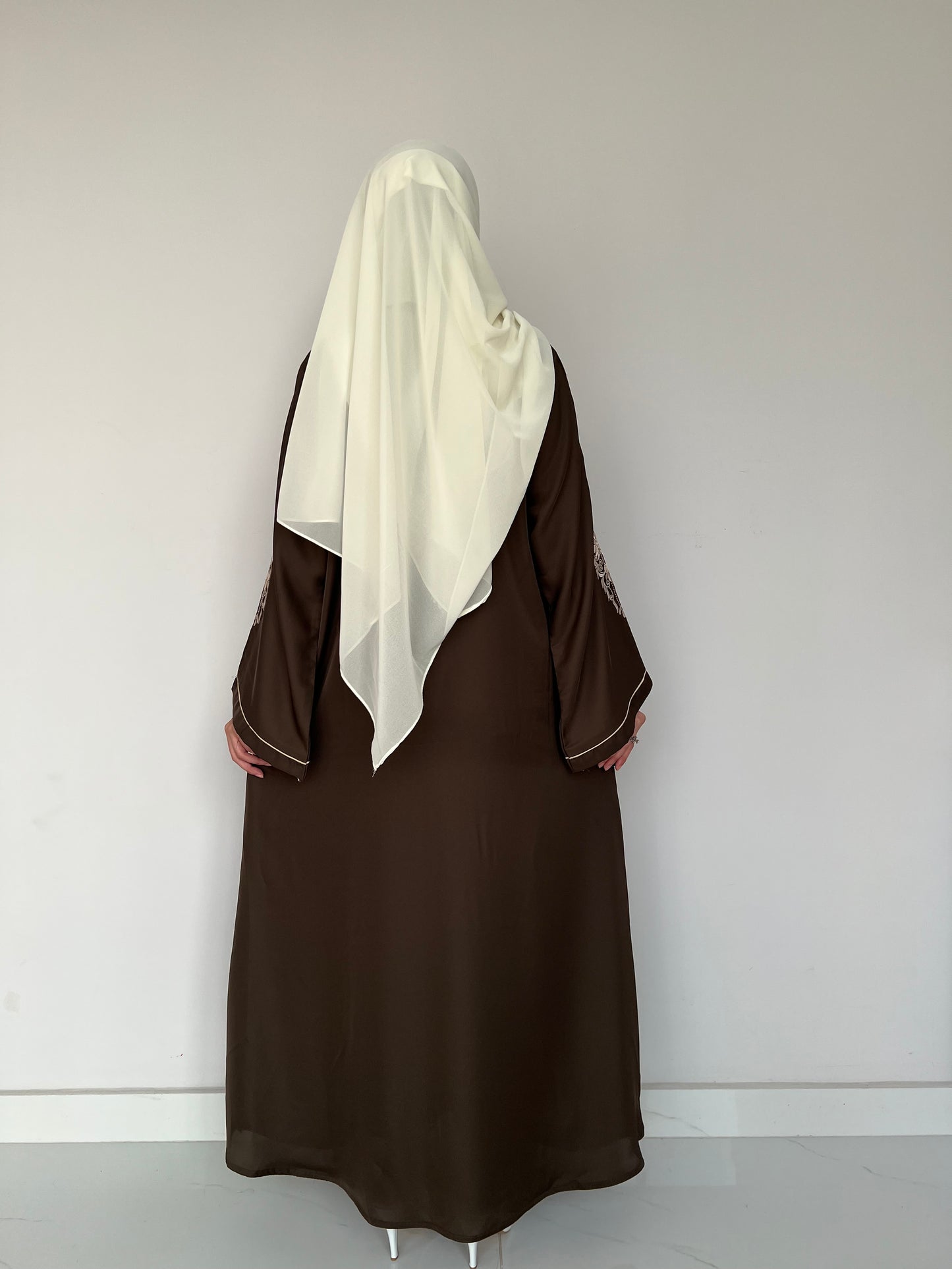 Olive Grace Abaya (FREE HIJAB)