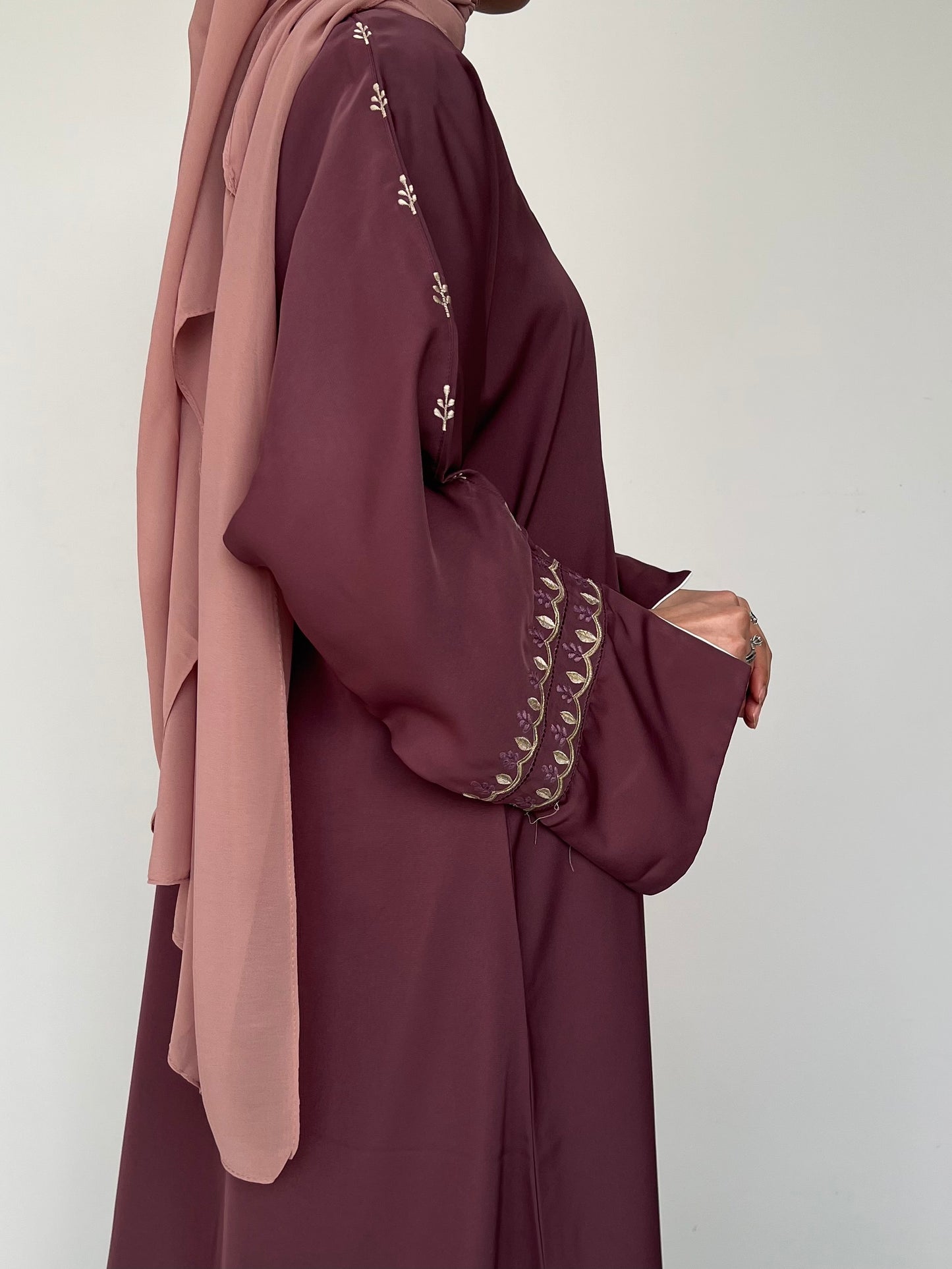 Velvet Dusk Abaya