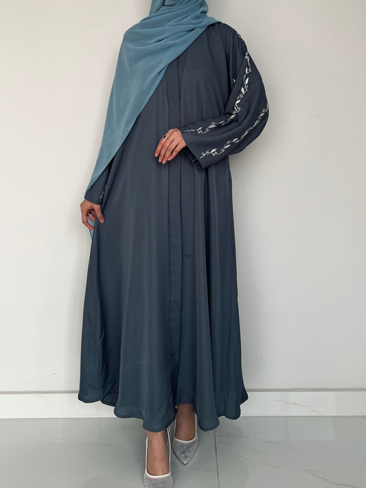Nayla Abaya