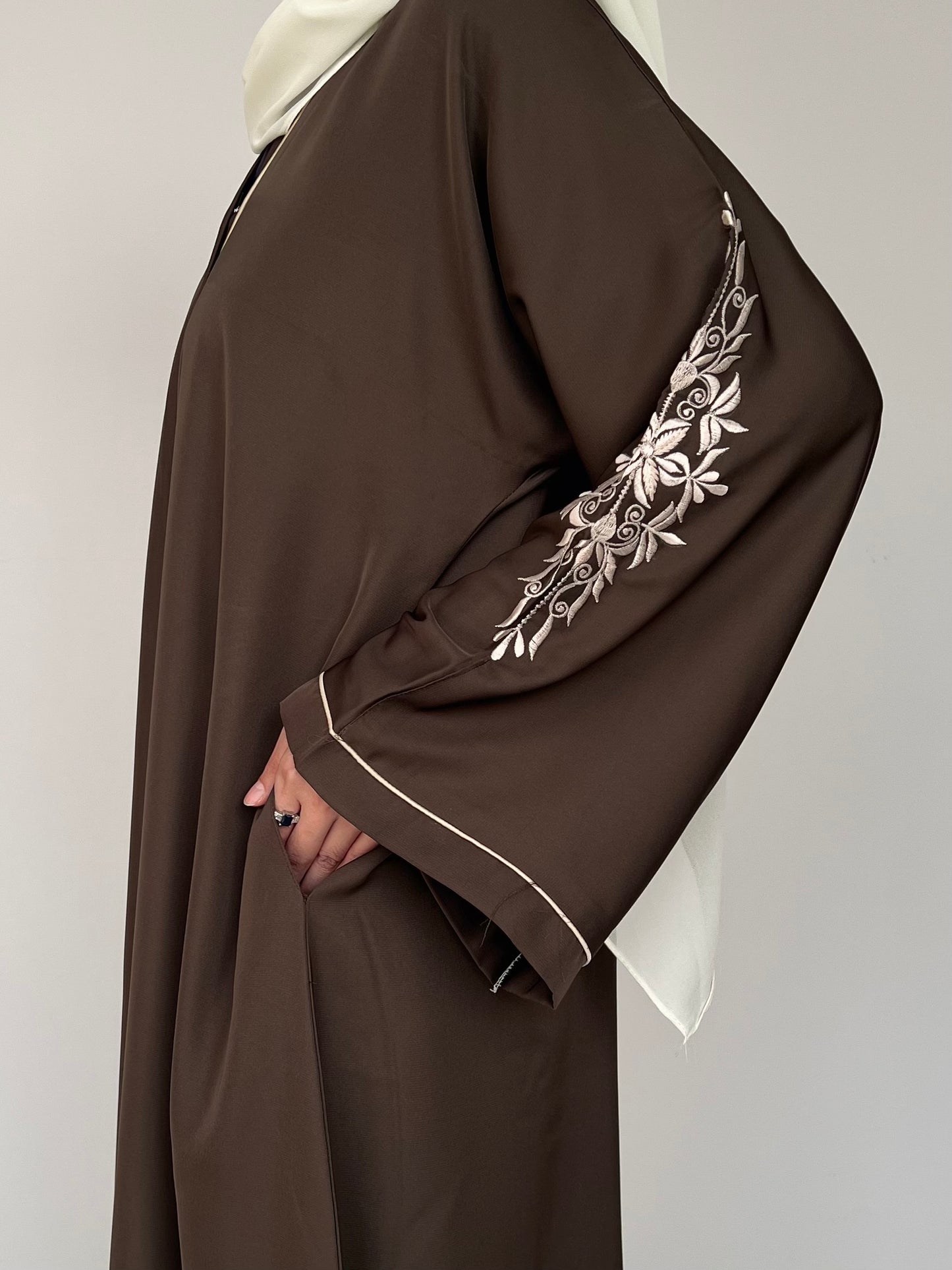 Olive Grace Abaya