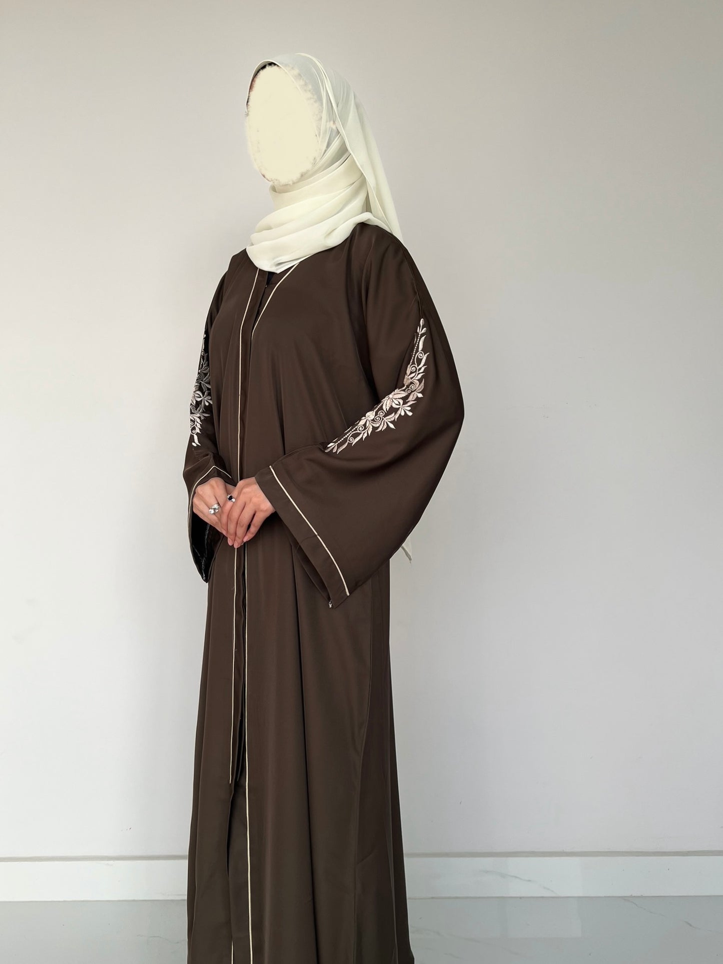 Olive Grace Abaya